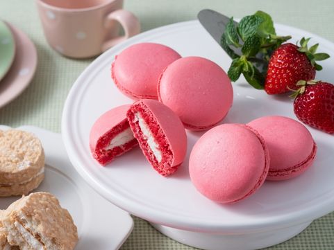 神戸発 生杏仁プリン専門店「神戸milk」いちごミルクマカロン＆杏仁プリンダックワーズ